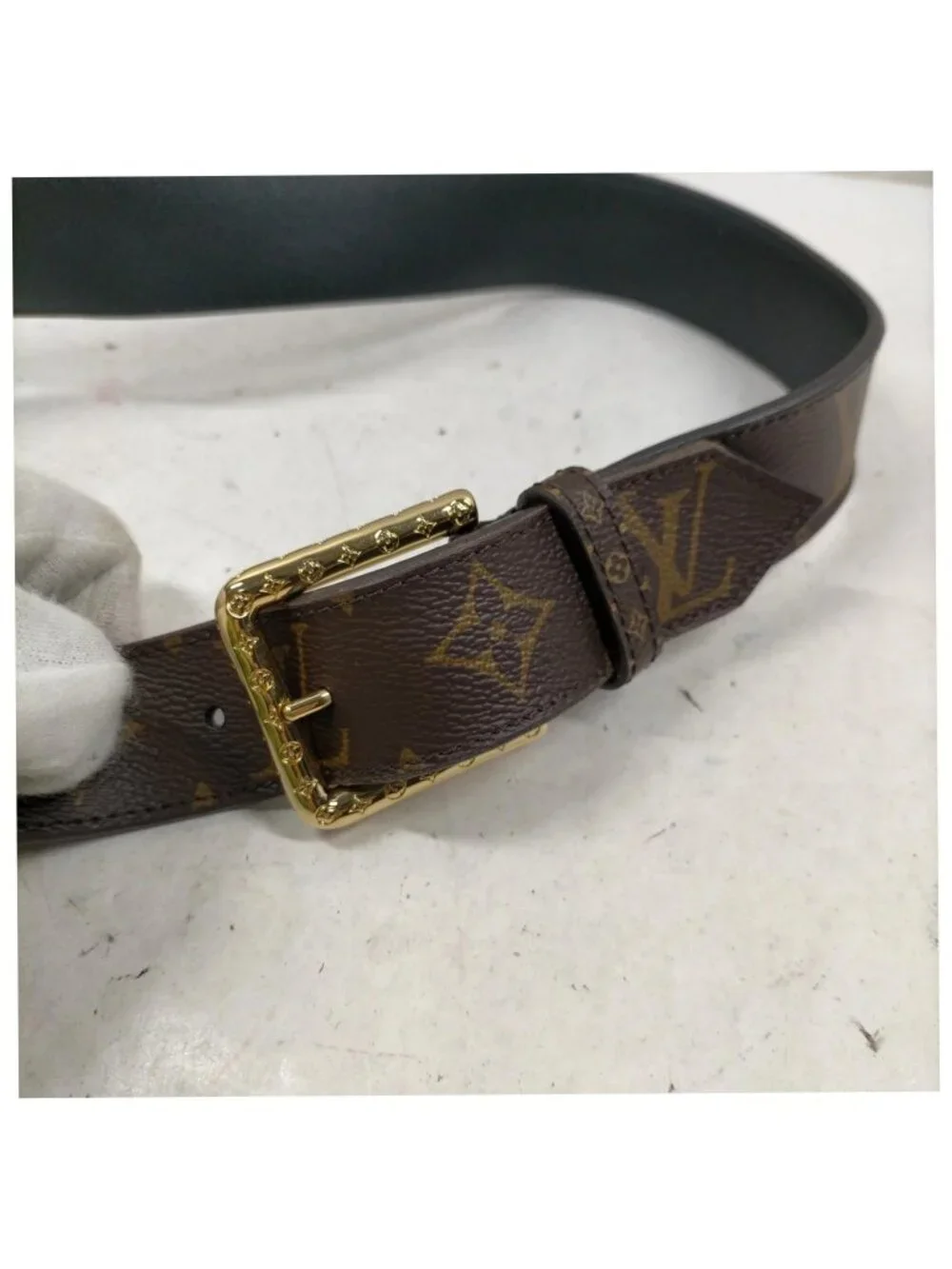 Authentic Louis Vuitton Monogram Multi-Pocket Utility Belt Bag
